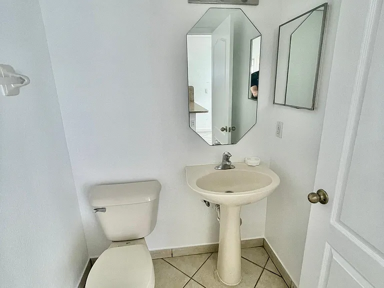 21477 SW 85th Psge — Photo 9