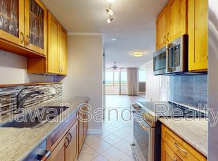 1676 Ala Moana Blvd APT 907, Honolulu, HI 96815
