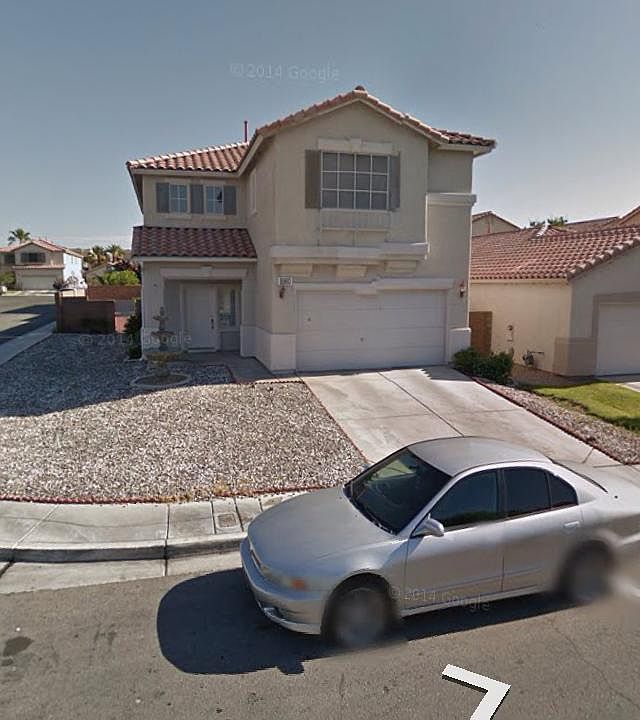 1st image of 8860 Kingswood Dr