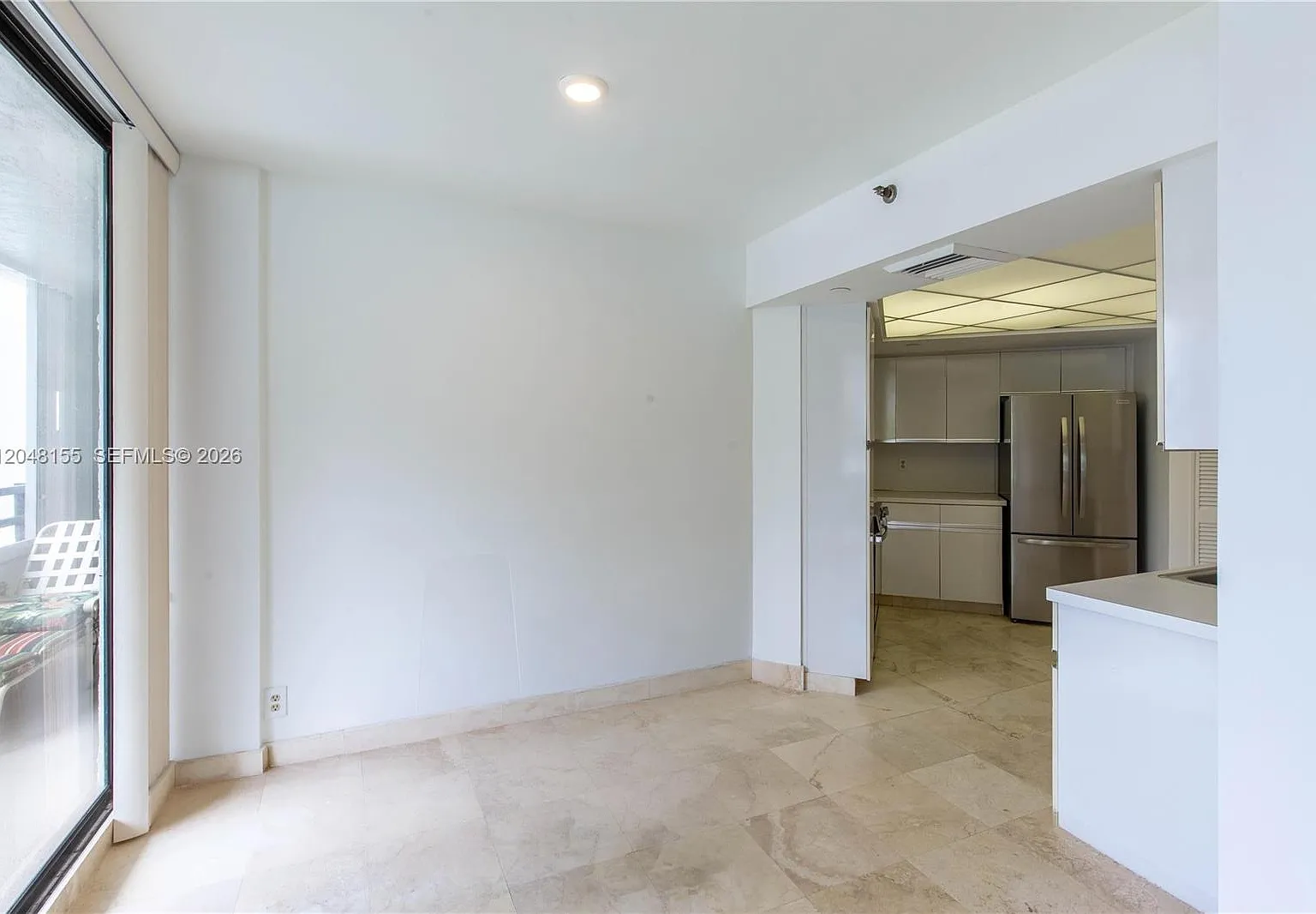 Thirty Five Sixty Condo — Photo 3