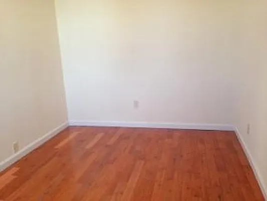 Rented by Urban Realty NYC | media 17