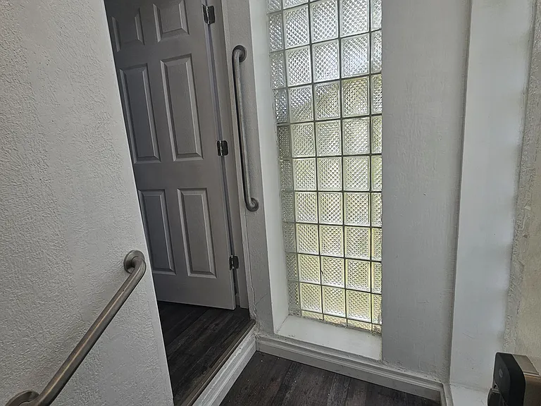 3144 Bohem St — Photo 4
