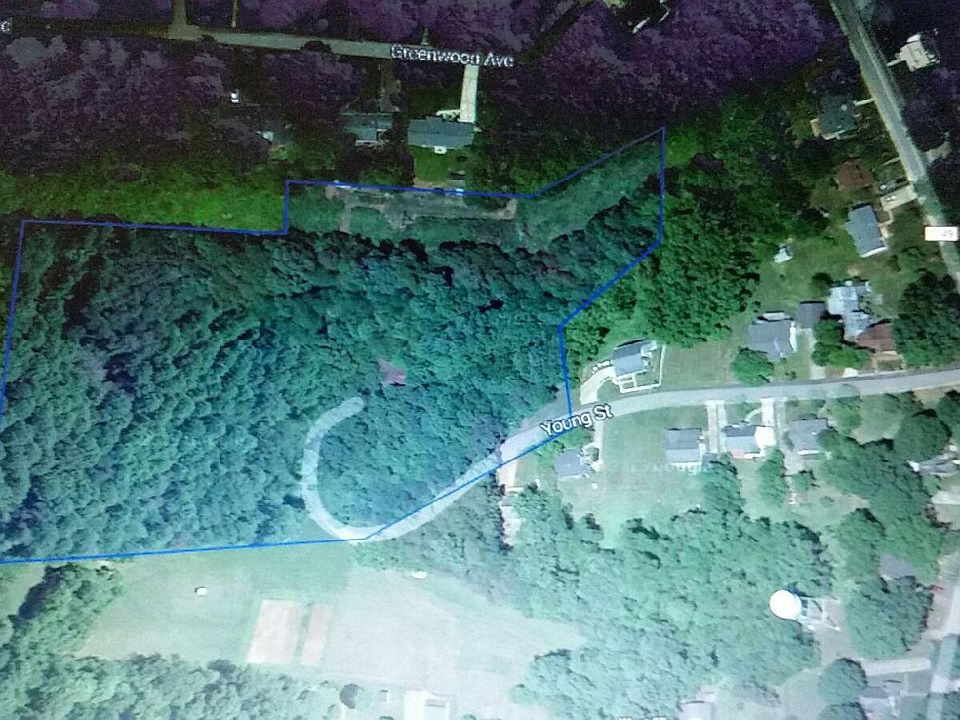 Aerial view of 7.16 acres.