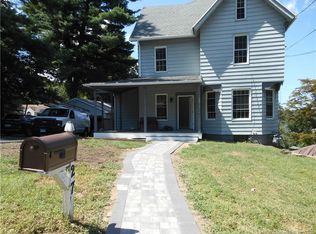 27 Academy Hill Rd, Derby, CT 06418