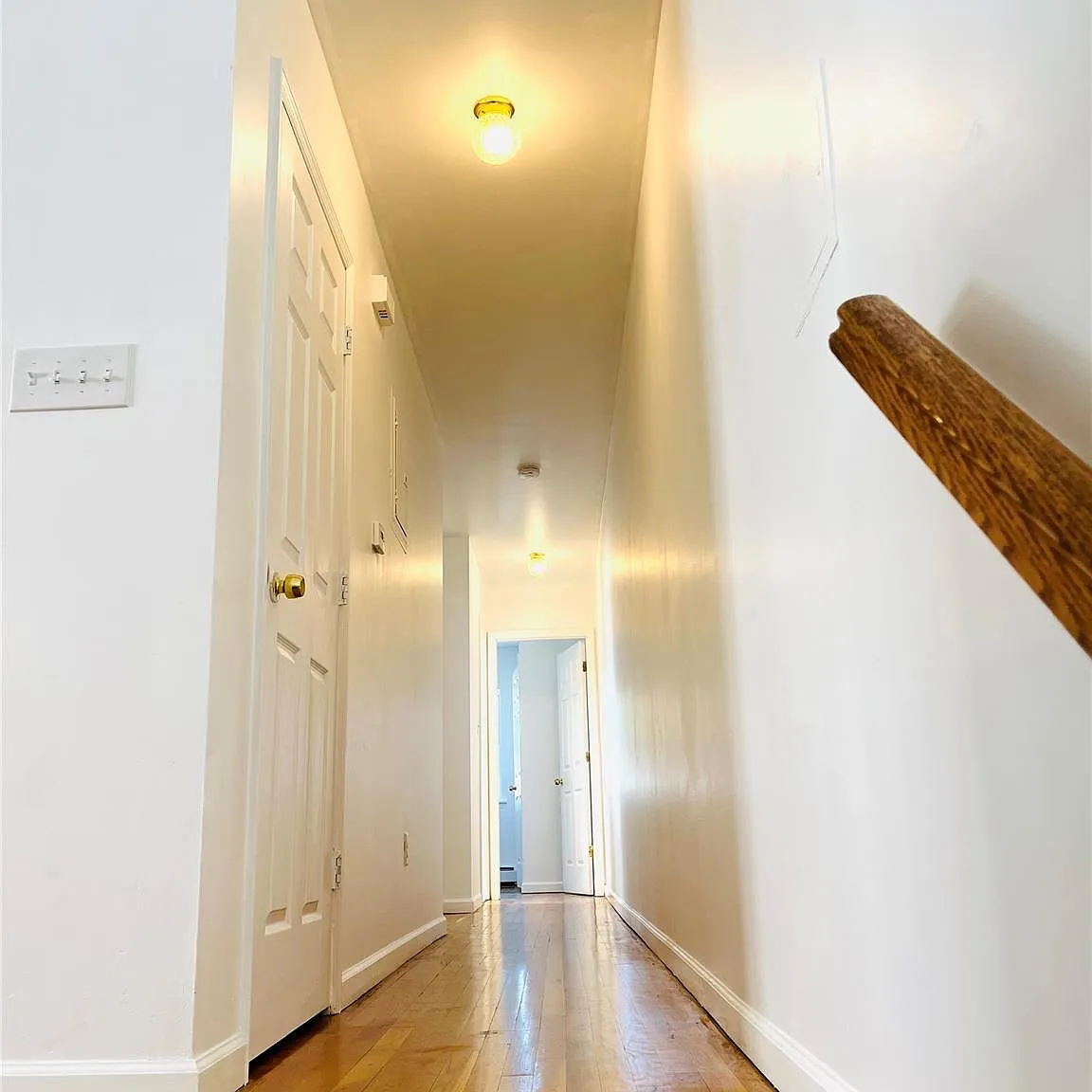 3 bed, 2.0 bath, 2990 sqft, $3,150 — Photo 2