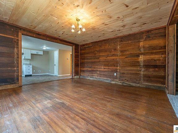 4th image of 1047 Cedar Top Church Rd