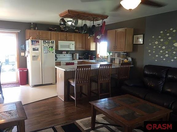 4th image of 101 Savannah Ct