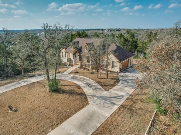126 Eight Oaks Dr, Bastrop, TX 78602