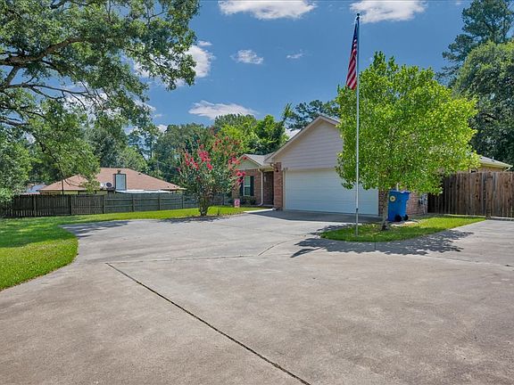 3rd image of 1435 Feagin Dr