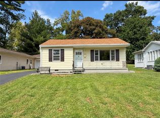 3950 Bayview Dr, Decatur, IL 62521