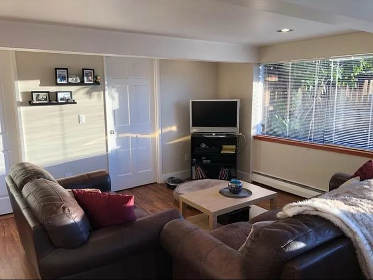 5763 S Oaklawn Pl #C — Photo 11