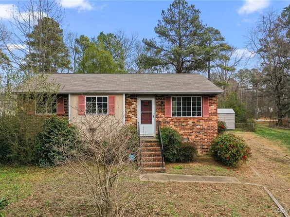 9009 Laurel Oak Cir, Richmond, VA 23237