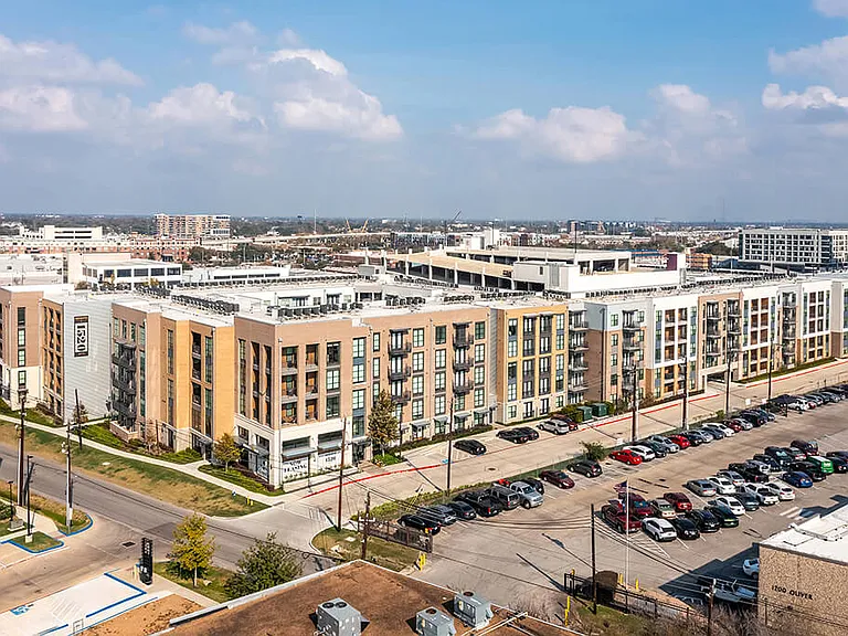 Heights at 1520 Apartments — Photo 54