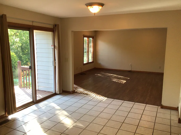 722 Justin Ct — Photo 3