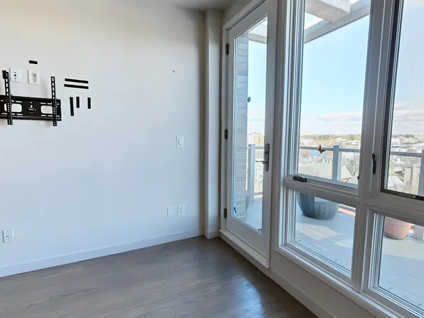 37 West End Avenue image 18 of 38