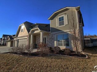 5802 Silverstone Dr, Lawrence, KS 66049