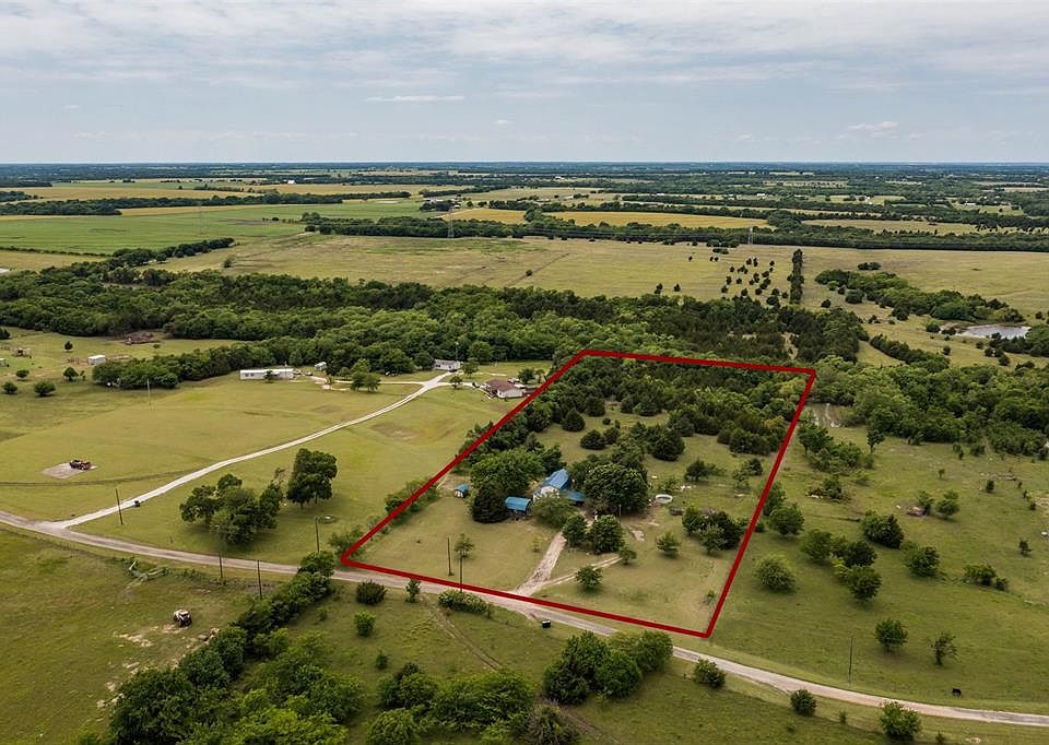 1st image of 724 Private Road 425