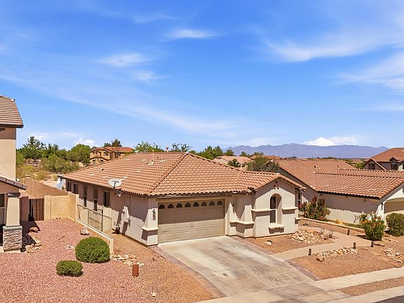 3rd image of 792 W Paseo Celestial