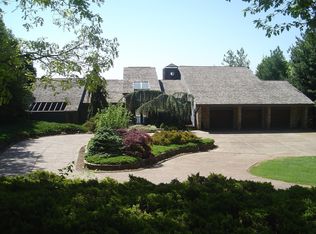 1802 E Brow Rd, Signal Mountain, TN 37377