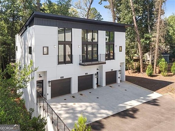 2nd image of 1169 Penny Ln