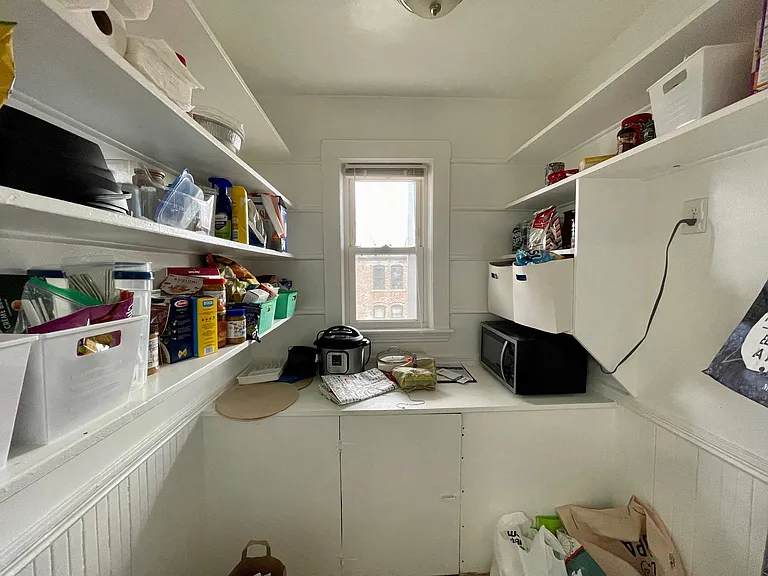 162 Kelton St #3X — Photo 5