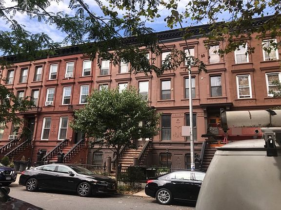2nd image of 467 Greene Ave
