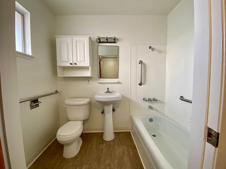 Halter Haven Apartments — Photo 6