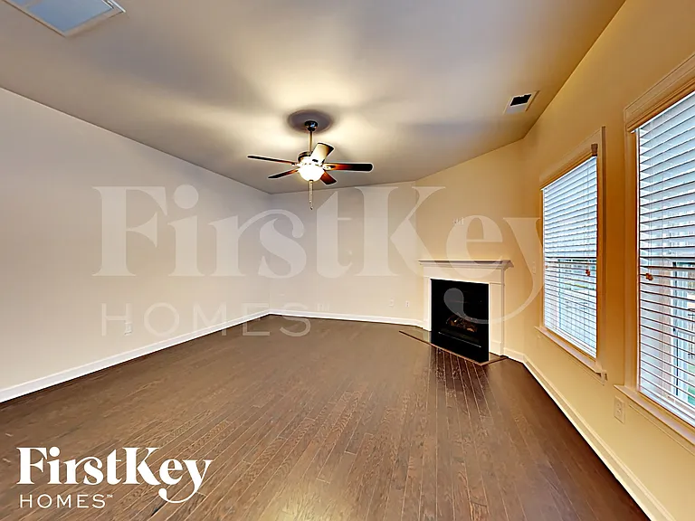 9952 Travertine Trl — Photo 3