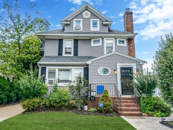 54 S Centre Ave APT 2