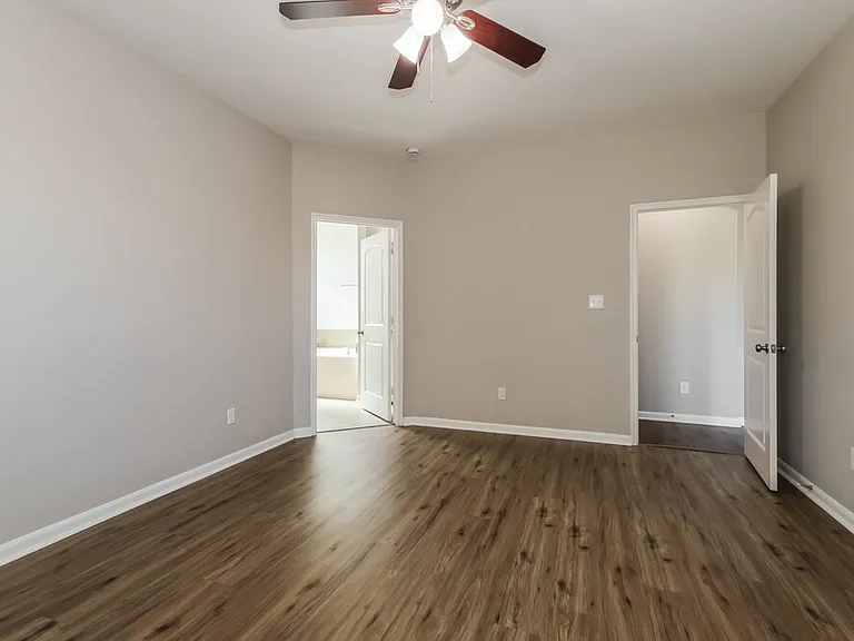 1966 Briar Grove Dr — Photo 11