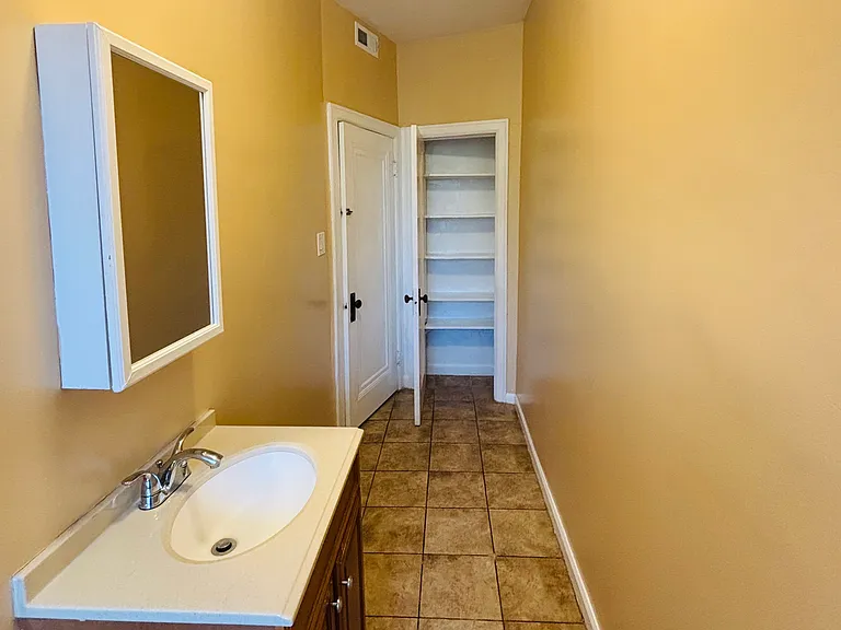 3413 N Milwaukee Ave #2 — Photo 9