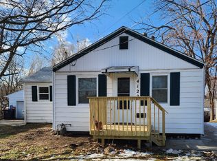 4122 3rd St, Des Moines, IA 50313
