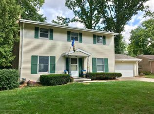 2908 Woodview Dr, Lansing, MI
