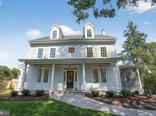 812 Fulton Ave, Falls Church, VA 22046