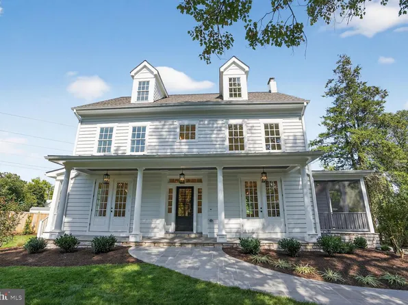 812 Fulton Ave, Falls Church, VA 22046