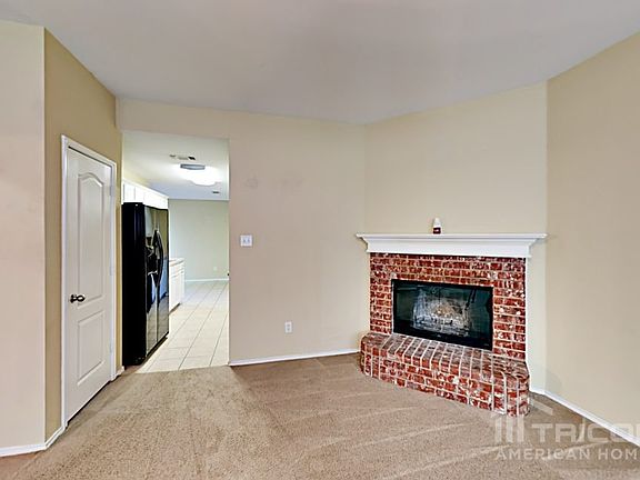 4th image of 10469 Fossil Hill Dr