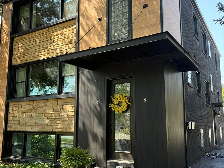 740 N La Grange Rd #1 — Photo 1