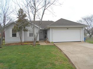 103 N Arrowhead Rd, Willard, MO 65781