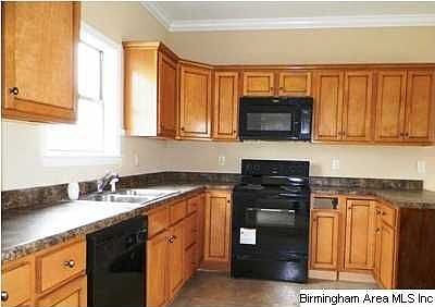 4th image of 101 Farmingdale Dr
