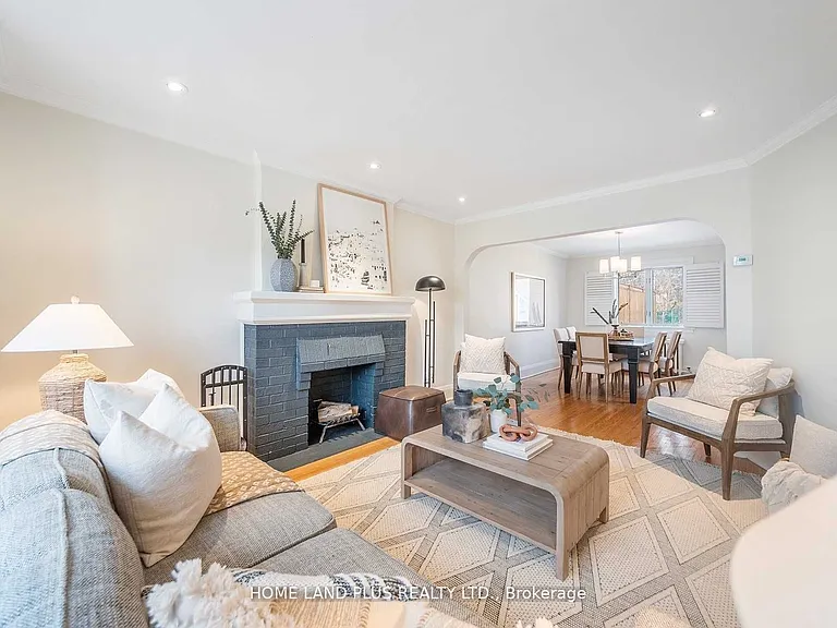 70 Mann Ave — Photo 7