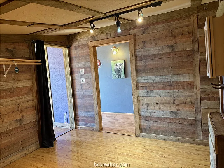 13859 FM 2155 — Photo 15