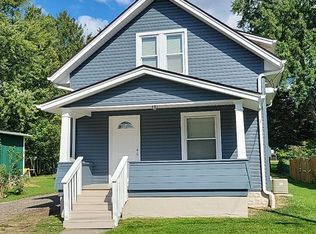 215 Fairview Ave, Wadsworth, OH 44281
