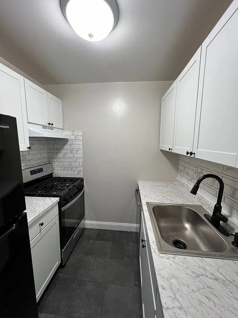 Luxury 1 BD, 1 BA Apartment in Mt Joy! — Photo 1