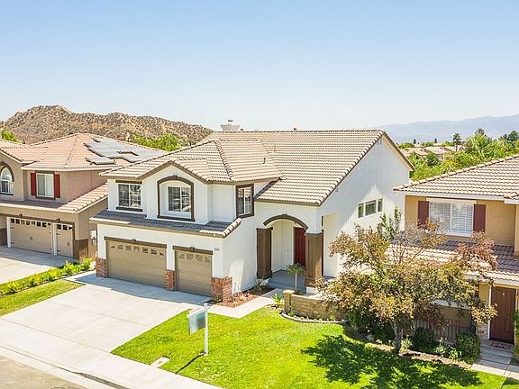 2nd image of 29150 Saint Tropez Pl