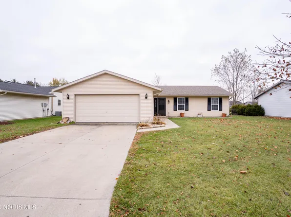 1614 Colonial Ln, Bryan, OH 43506