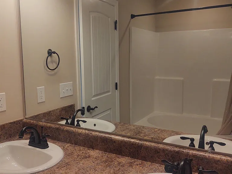 108 Hunter Way — Photo 13