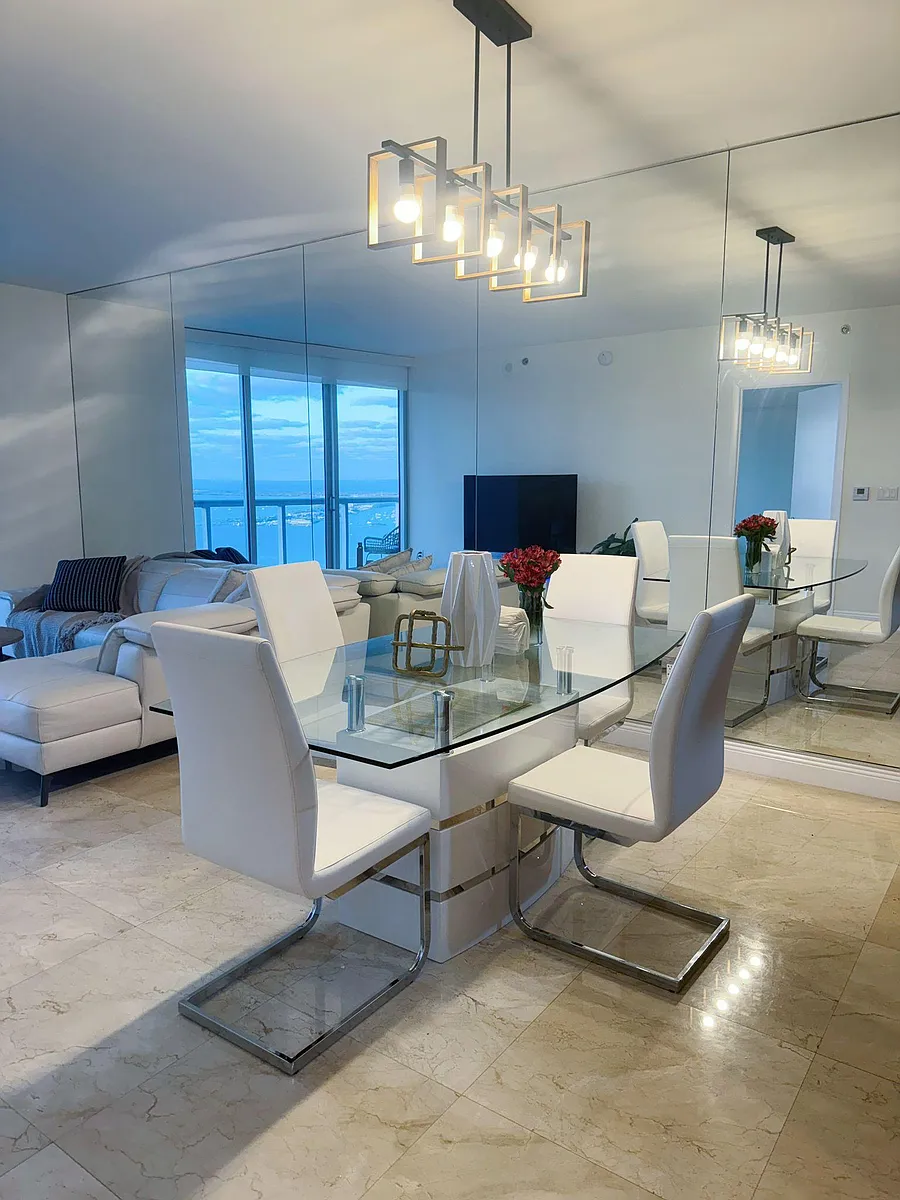 Building Photo - 495 Brickell Ave #4809