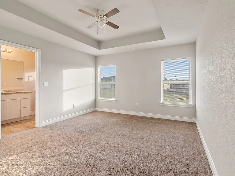 7314 Savannah Brks — Photo 11
