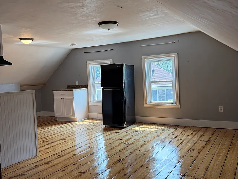 76 Locust St #3 — Photo 11