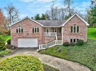 121 Carmella Dr, Irwin, PA